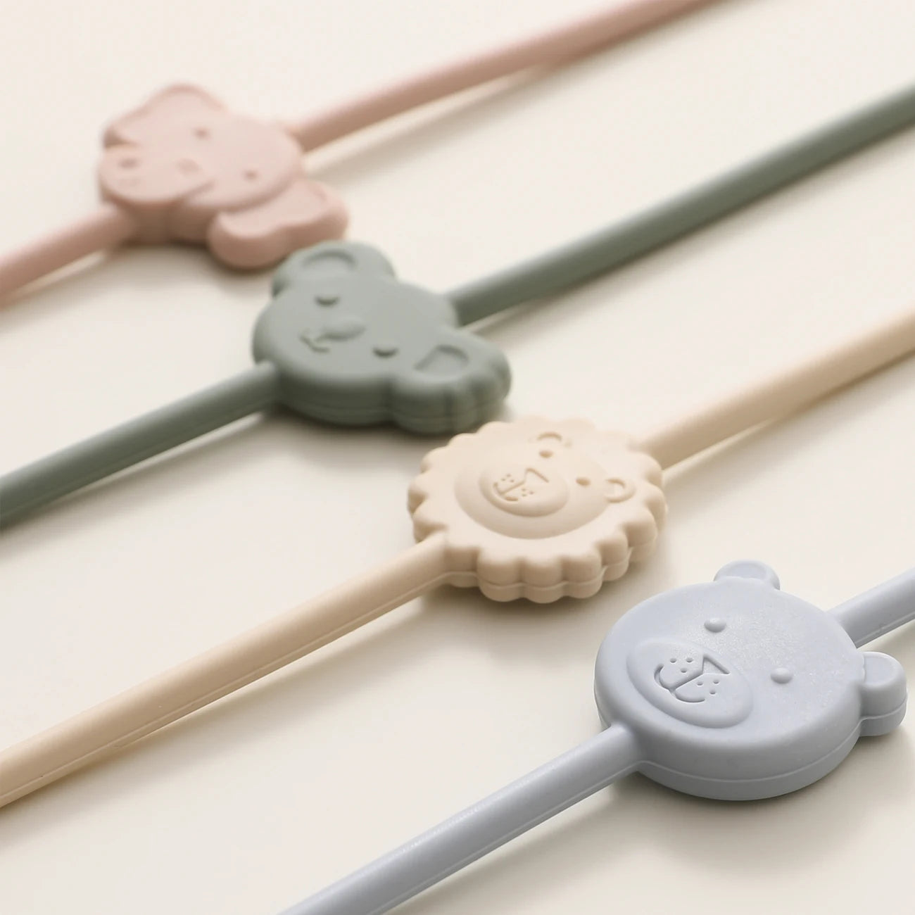 6Pcs Baby Silicone Toys Straps ,Cartoon Animal Shape Anti-Lost Adjustable Pacifier Chain for for Strollers, High Chairs